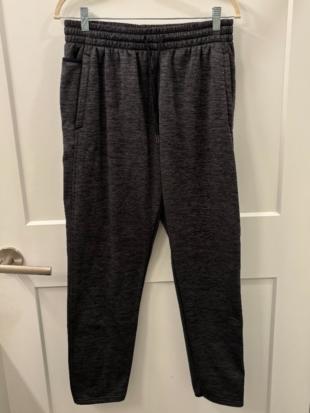 Under Armour Men’s Heathered Grey Athletic Pants — Size Large